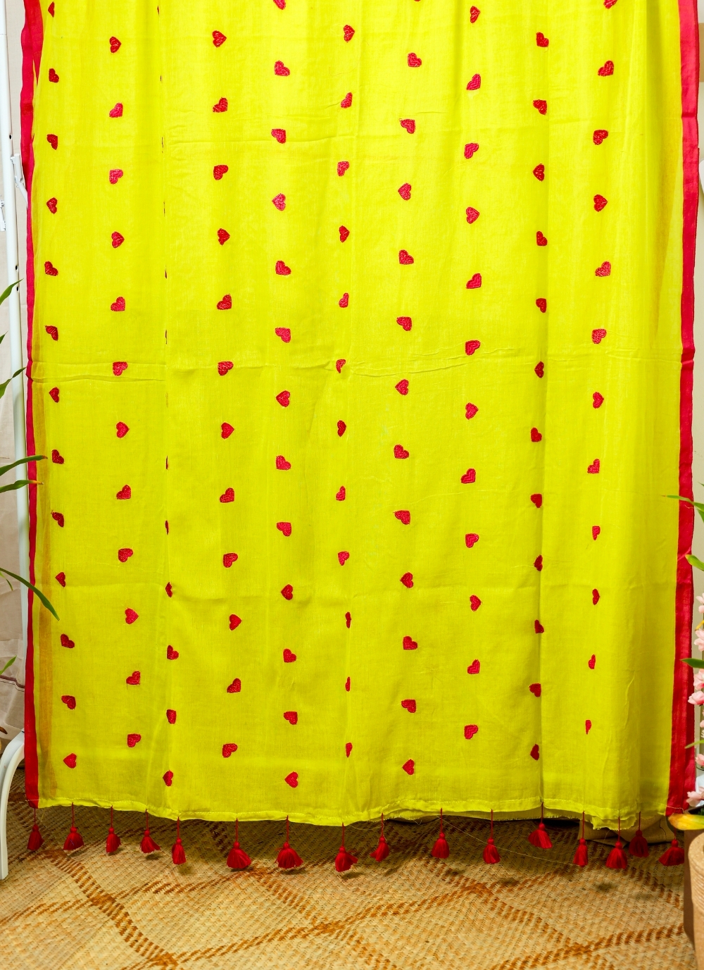 THE NEON HEARTBEAT 2