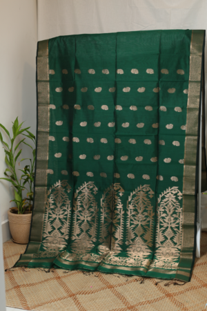 The Emerald Elegance - Silk Blend Saree