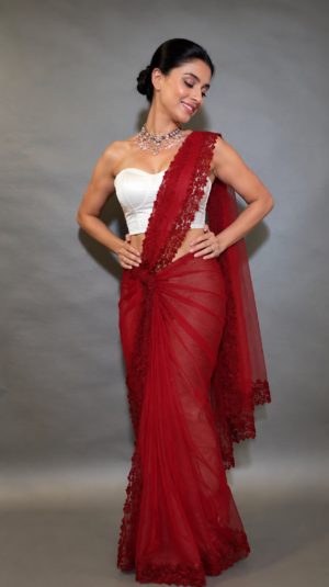The Scarlet Glamour – Luxe Fancy Cutwork Border Saree ​₹9,200.00 ₹7,850.00