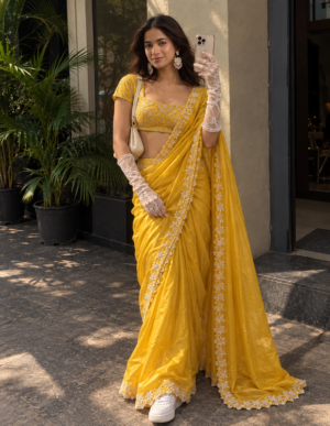 The Sunshine Elegance – Luxe Fancy Bordered Saree